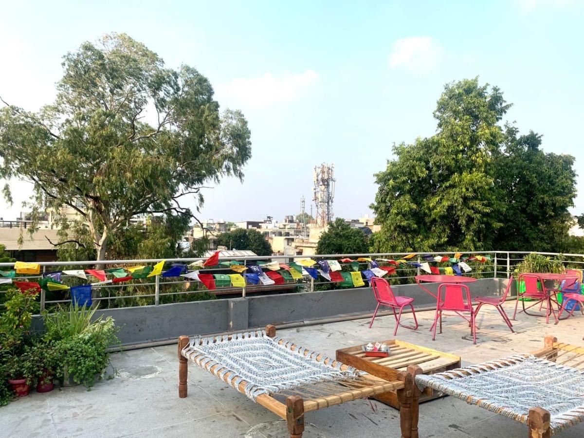 Bed & Chai Guesthouse New Delhi Exterior photo