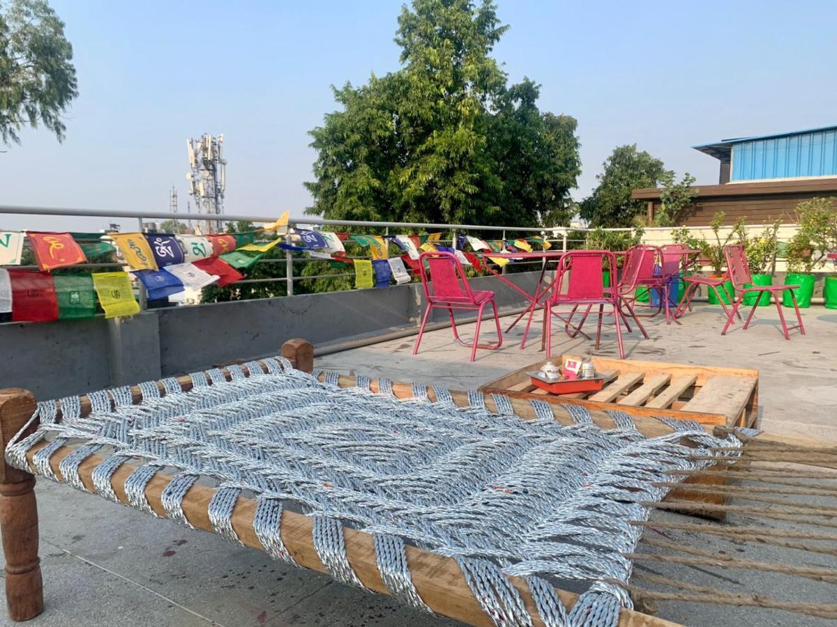 Bed & Chai Guesthouse New Delhi Exterior photo
