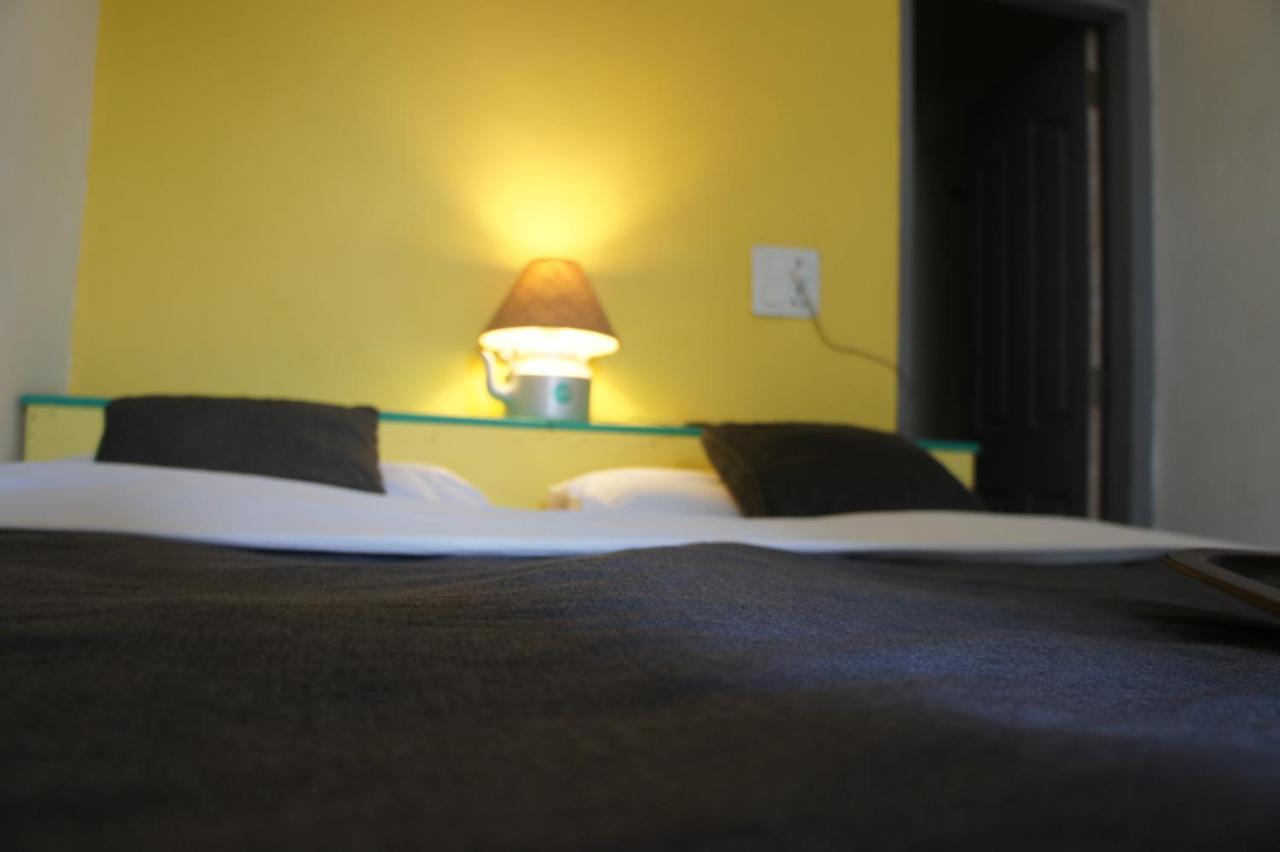 Bed & Chai Guesthouse New Delhi Exterior photo